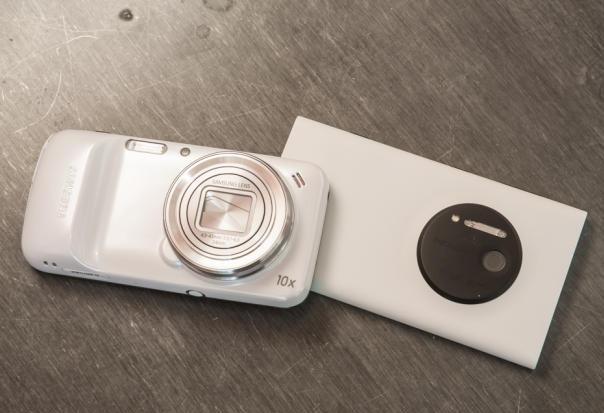 Samsung Galaxy S4 Zoom Vs Nokia Lumia 1020 Smartphone Comparison